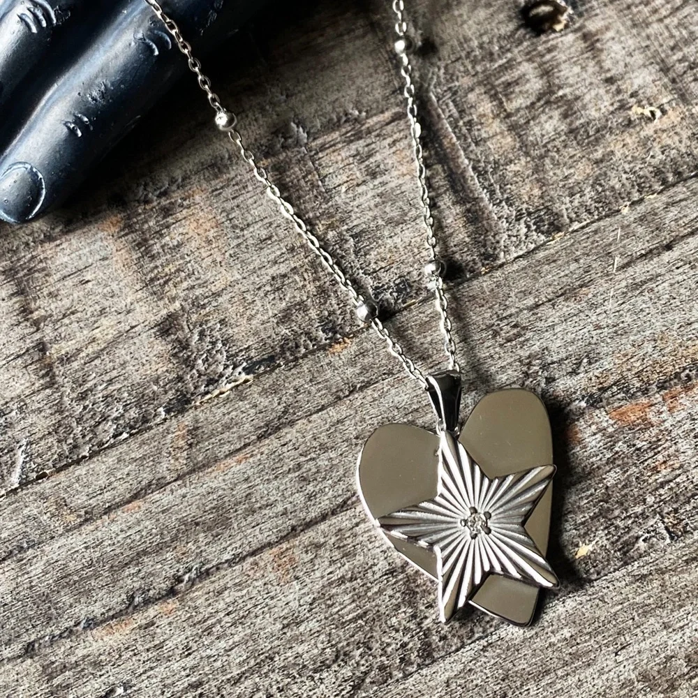 NEW Silver Heart & Star Pendant Necklace